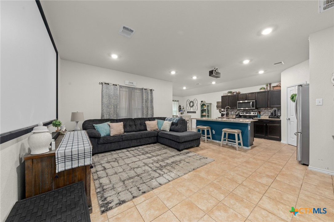 6008 Sally Ride Lane , Killeen, TX, 76543 | 569967 | Realty Texas LLC