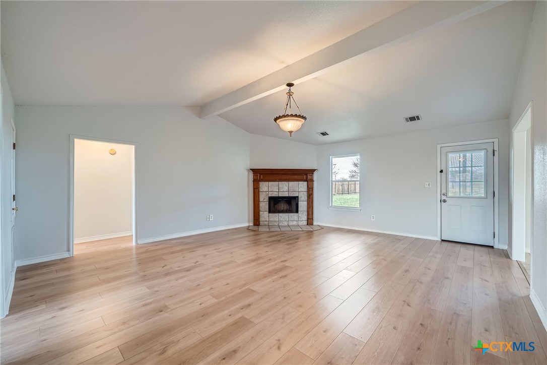1301 Southwood Hills Drive , Taylor, TX, 76574 | 569359 | Realty Texas LLC