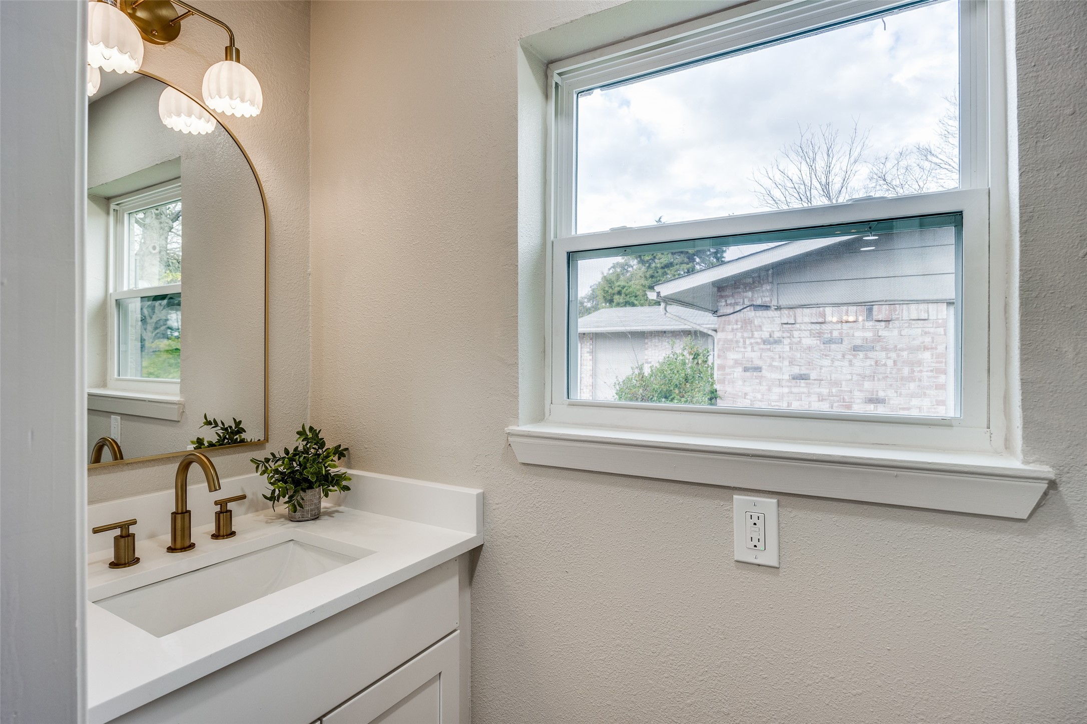8735 Charing Cross Lane , Dallas, TX, 75238 | 20843743 | Realty Texas LLC