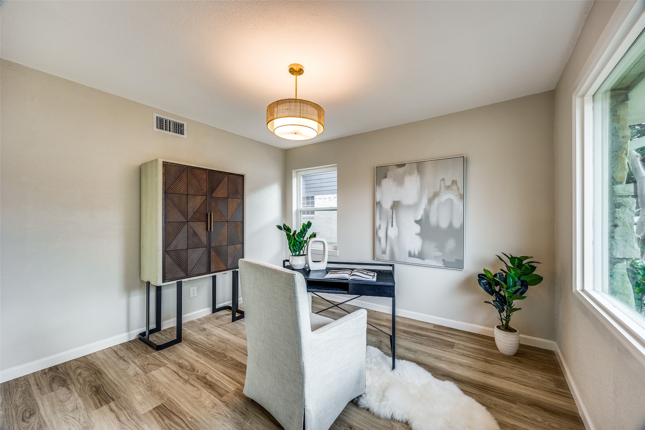 8735 Charing Cross Lane , Dallas, TX, 75238 | 20843743 | Realty Texas LLC