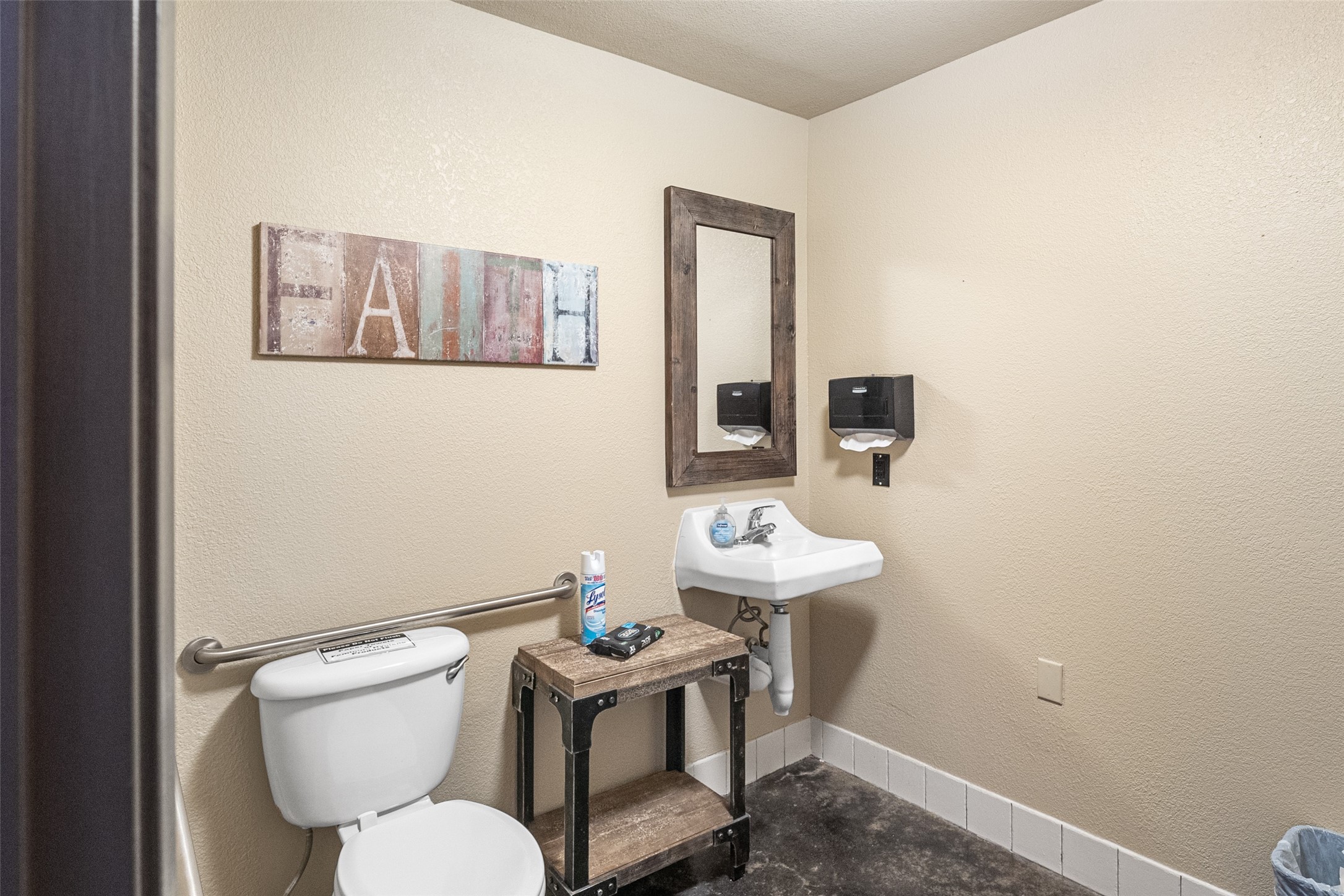 595 W US Highway 80 E D , Sunnyvale, TX, 75182 | 20844975 | Realty Texas LLC