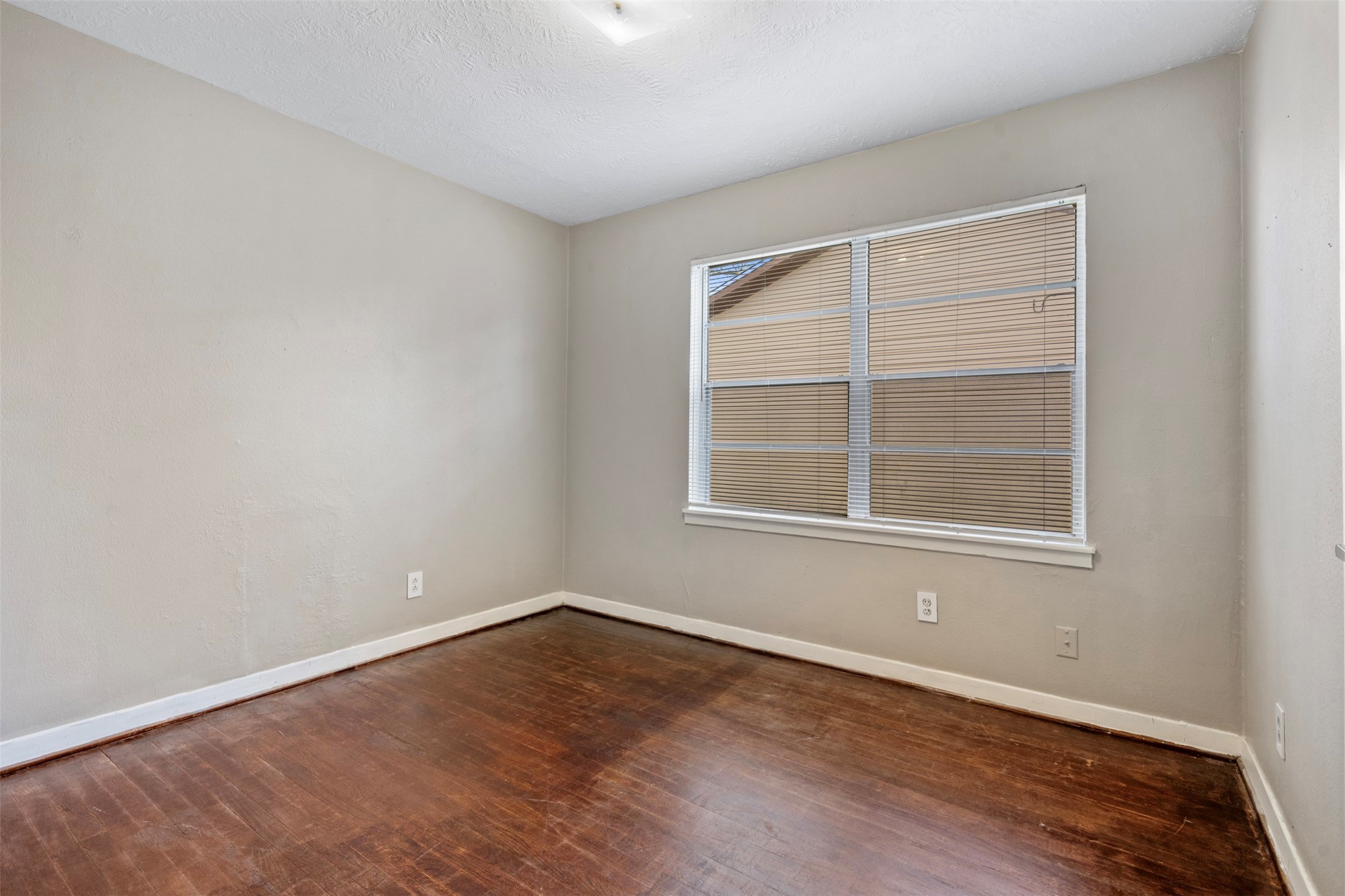 1410 Houston Avenue , Pasadena, TX, 77502 | 50620698 | Realty Texas LLC