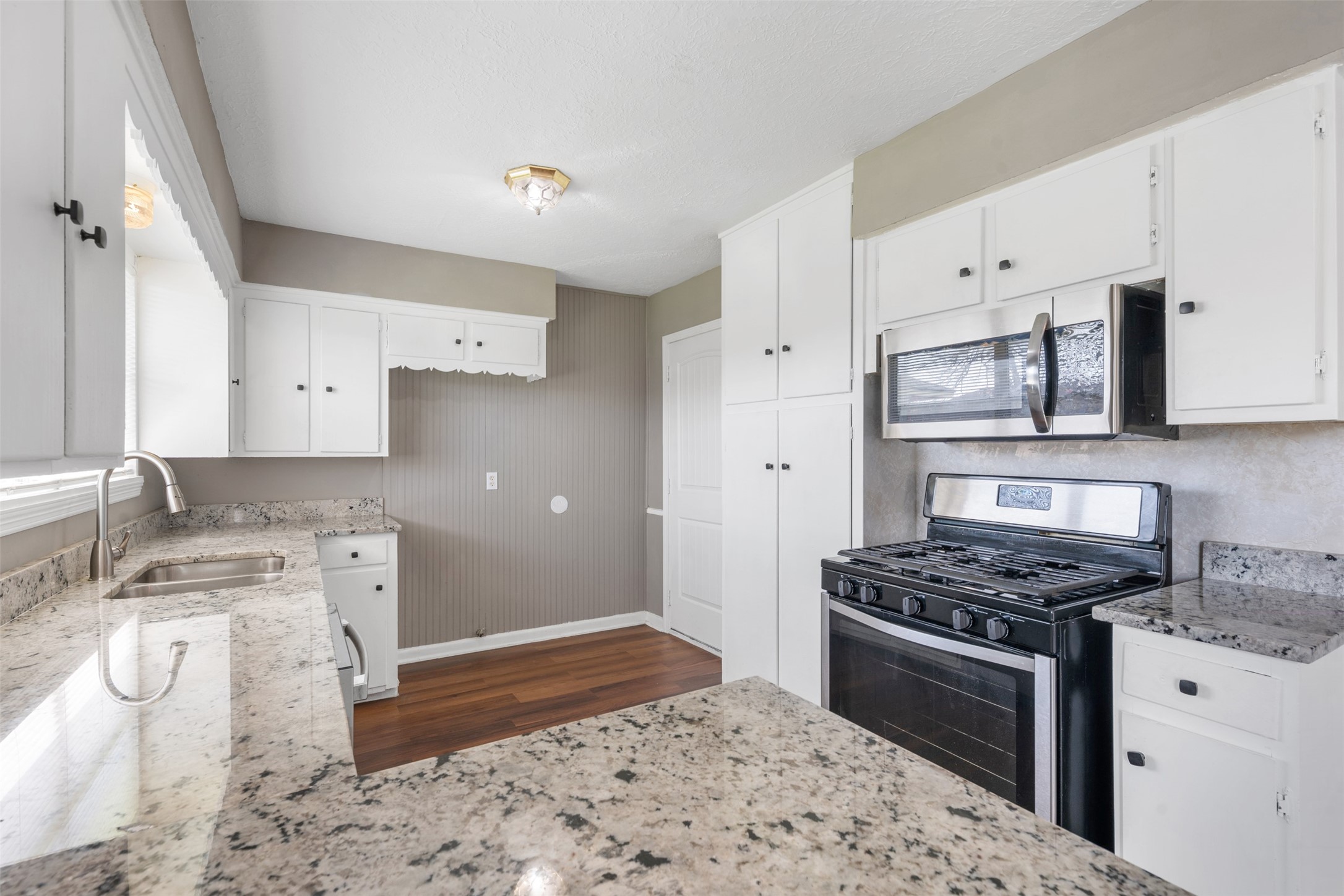 1410 Houston Avenue , Pasadena, TX, 77502 | 50620698 | Realty Texas LLC