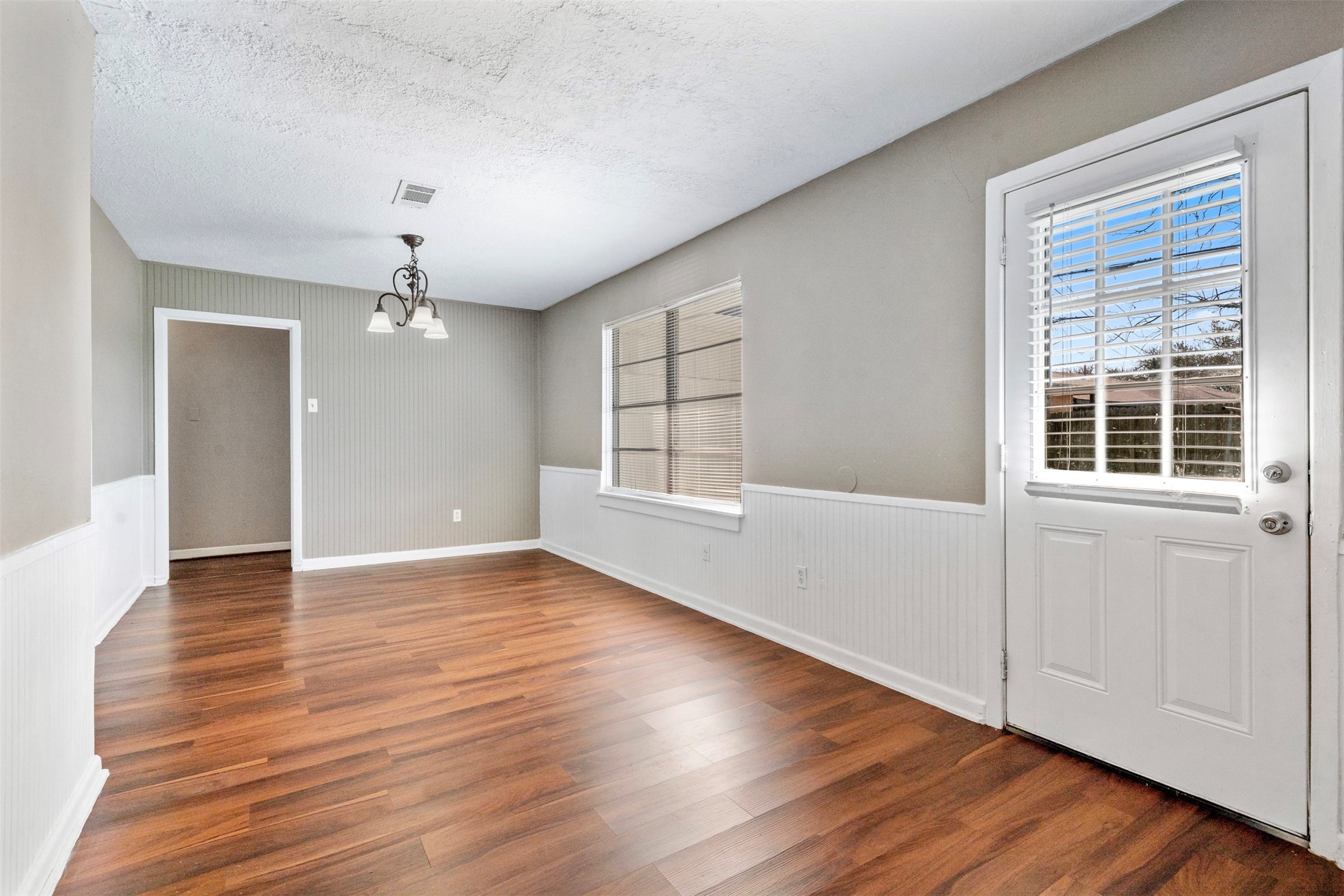 1410 Houston Avenue , Pasadena, TX, 77502 | 50620698 | Realty Texas LLC