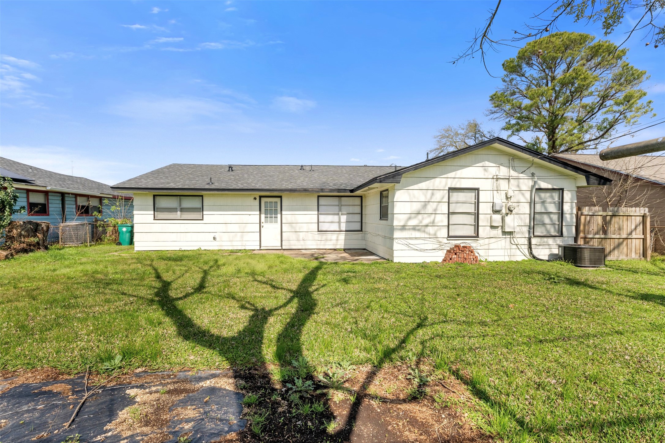 1410 Houston Avenue , Pasadena, TX, 77502 | 50620698 | Realty Texas LLC
