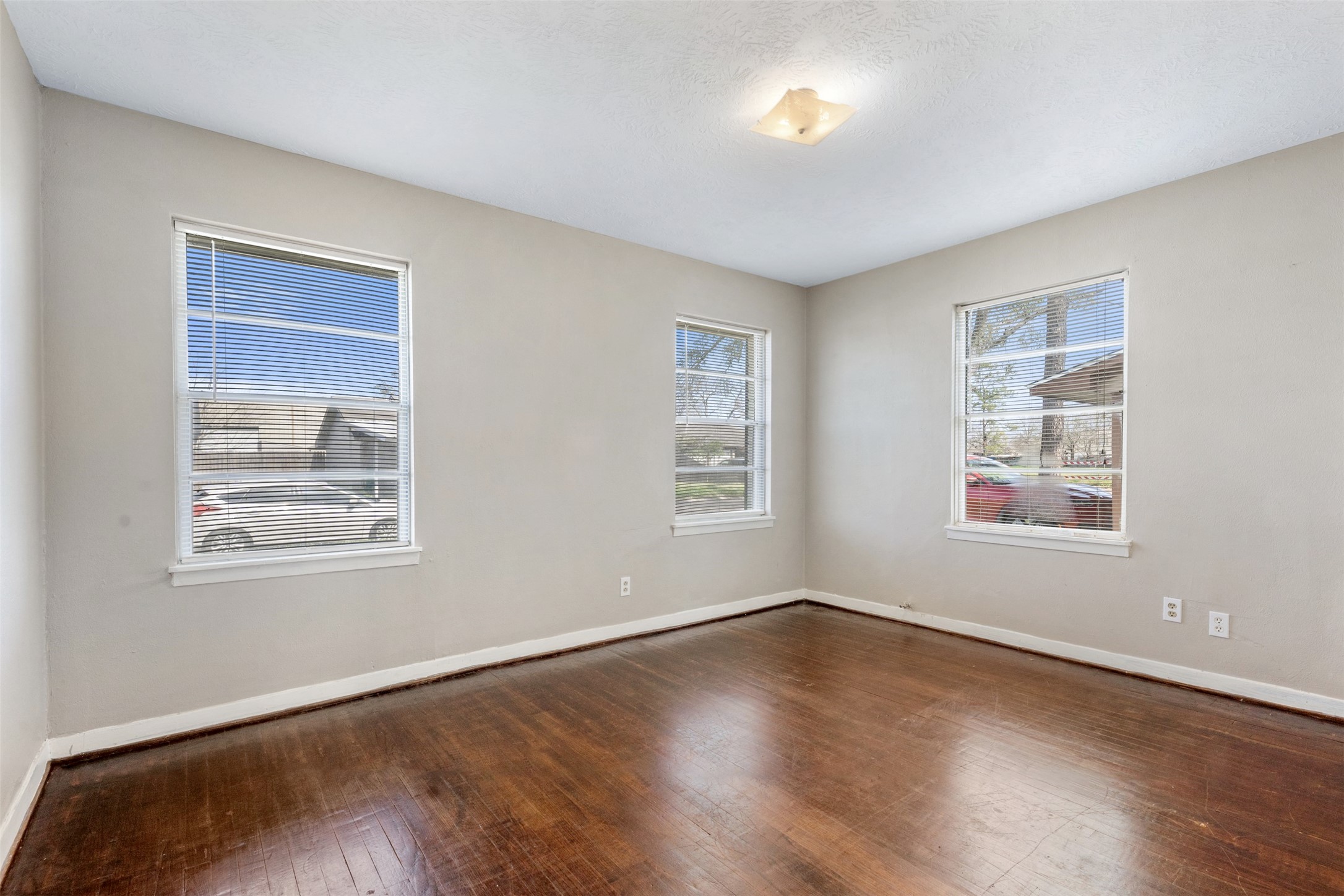 1410 Houston Avenue , Pasadena, TX, 77502 | 50620698 | Realty Texas LLC
