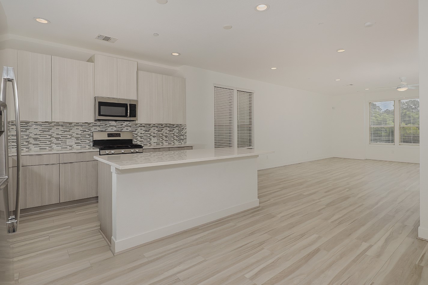 18716 Centro Main Street B , Conroe, TX, 77385 | 20638146 | Realty Texas LLC