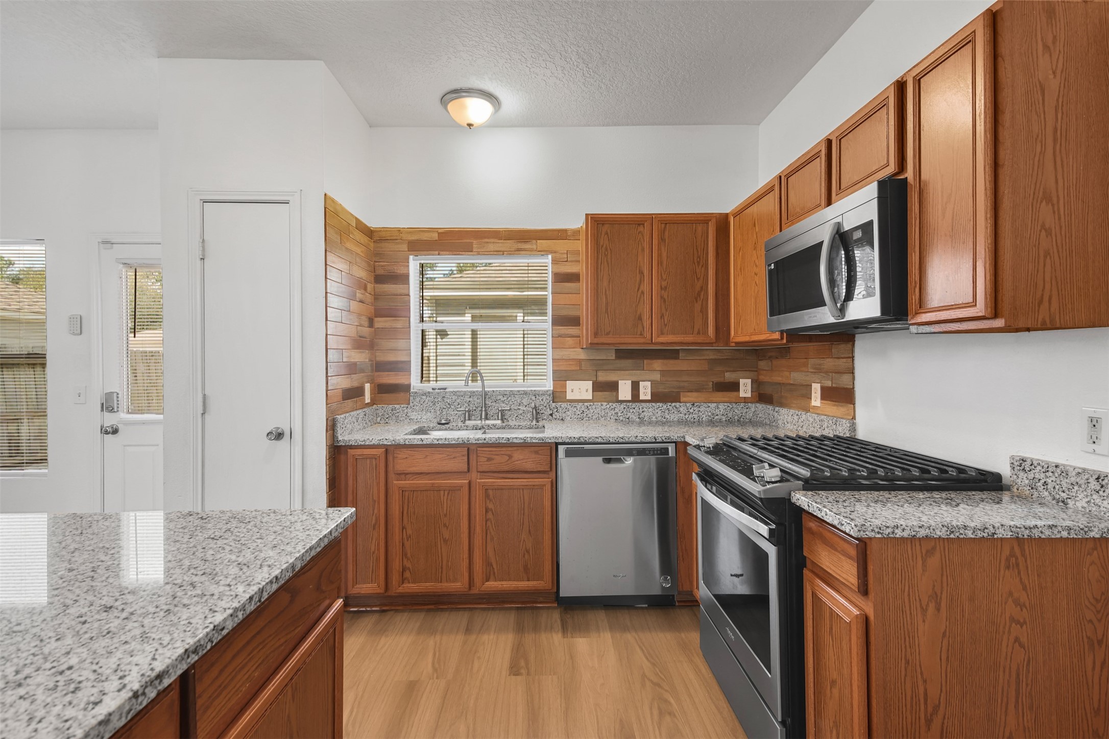 2011 Upland Hill Street , Spring, TX, 77373 | 87200178 | Realty Texas LLC