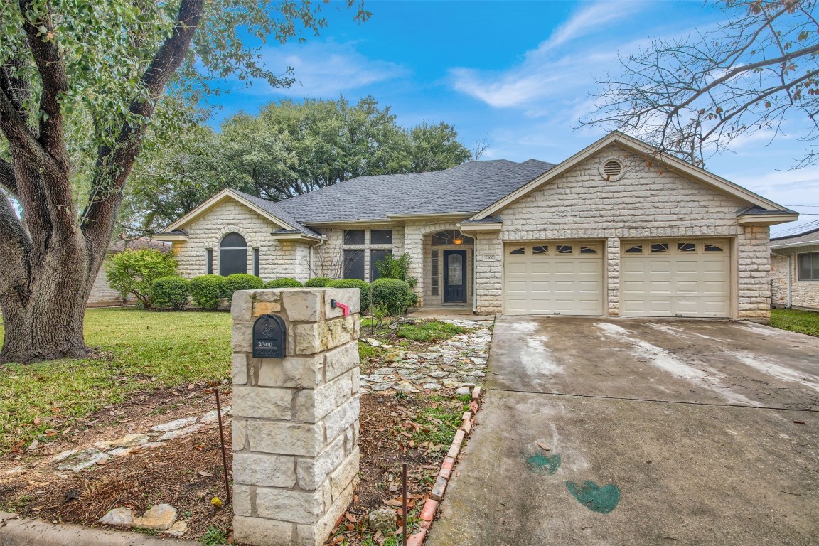 2300 Willow Lane , Taylor, TX, 76574 | 4480990 | Realty Texas LLC