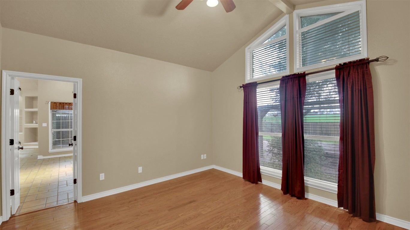 2300 Willow Lane , Taylor, TX, 76574 | 4480990 | Realty Texas LLC