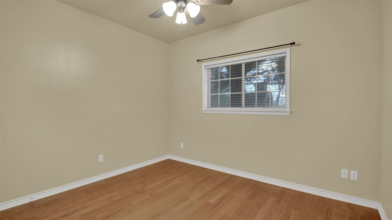 2300 Willow Lane , Taylor, TX, 76574 | 4480990 | Realty Texas LLC