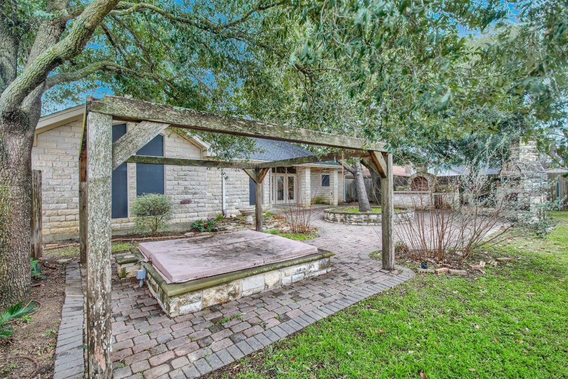 2300 Willow Lane , Taylor, TX, 76574 | 4480990 | Realty Texas LLC