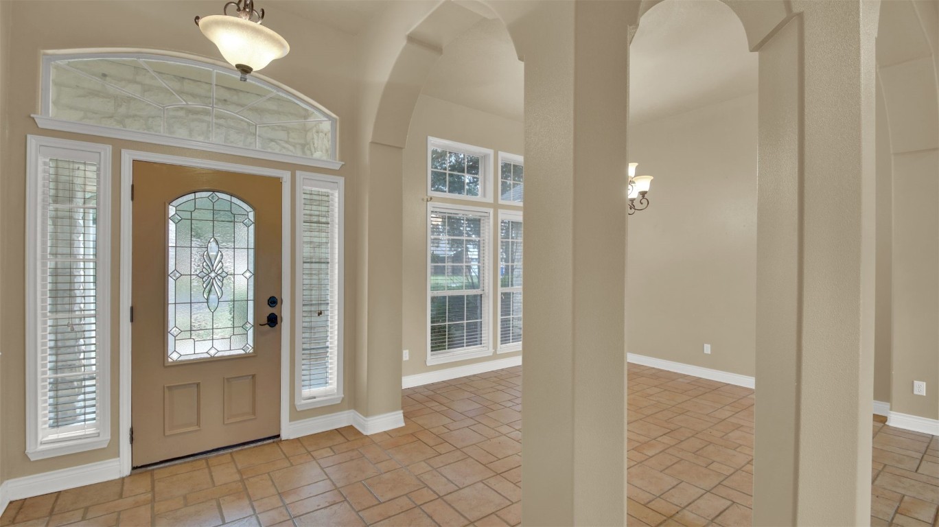 2300 Willow Lane , Taylor, TX, 76574 | 4480990 | Realty Texas LLC