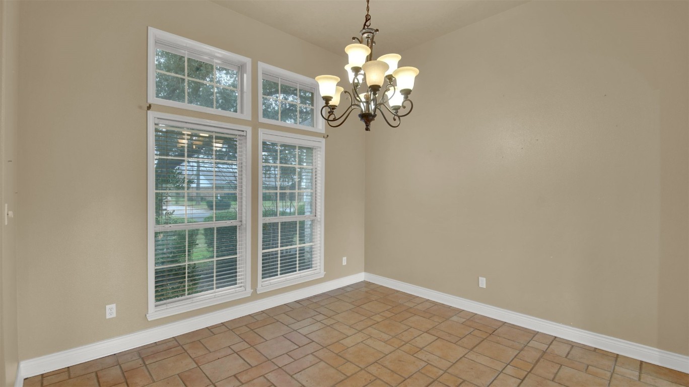 2300 Willow Lane , Taylor, TX, 76574 | 4480990 | Realty Texas LLC