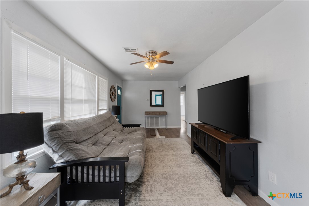 503 N Main Street, Nolanville, TX, 76559 | 570149 | Realty Texas LLC