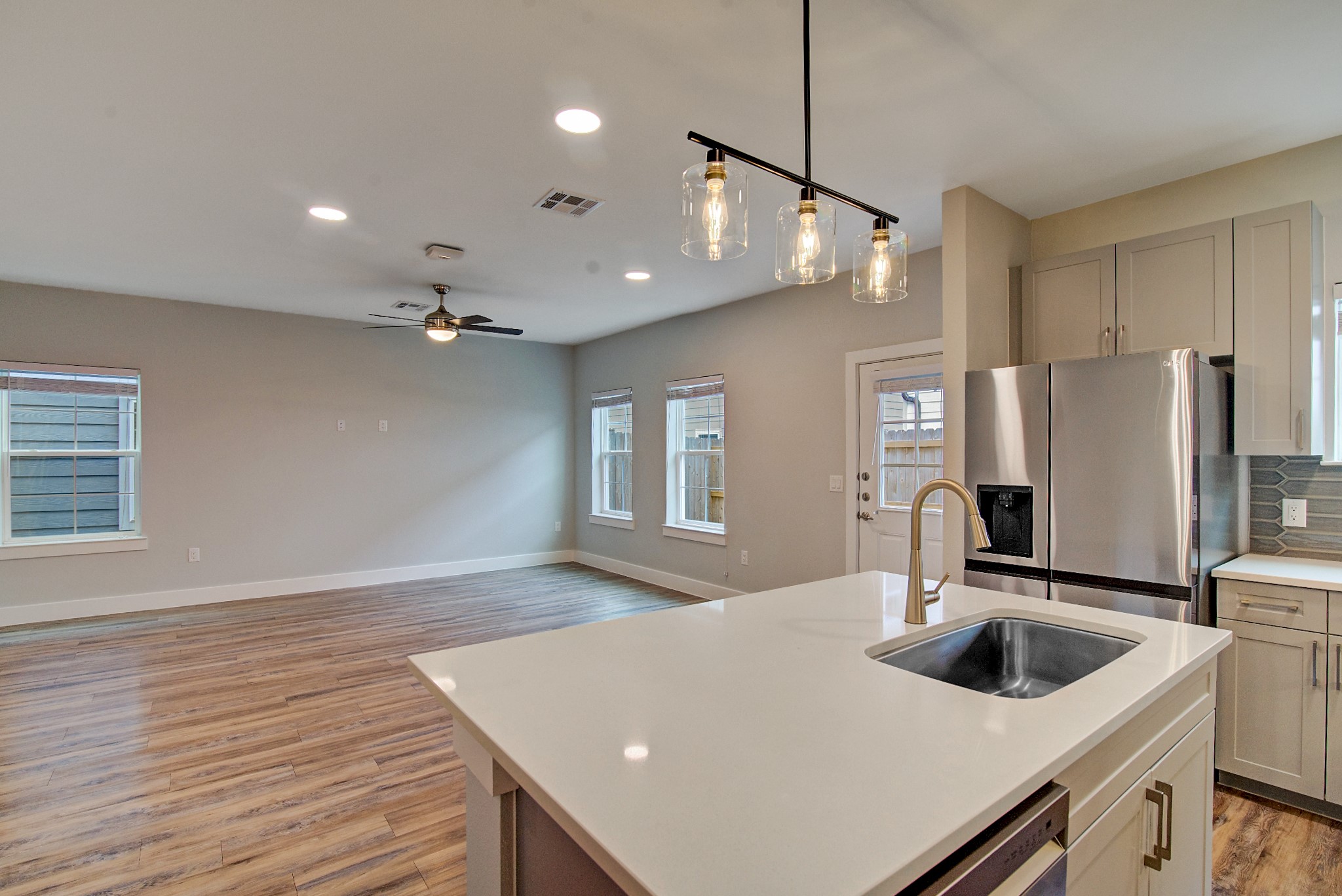 28325 Birnham Woods Drive 208 , Spring, TX, 77386 | 33147804 | Realty Texas LLC