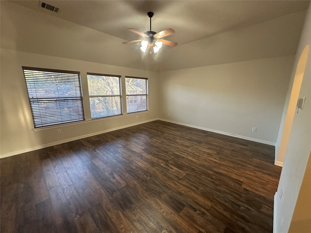 2745 Lake Forest Drive , Round Rock, TX, 78665 | 2864974 | Realty Texas LLC