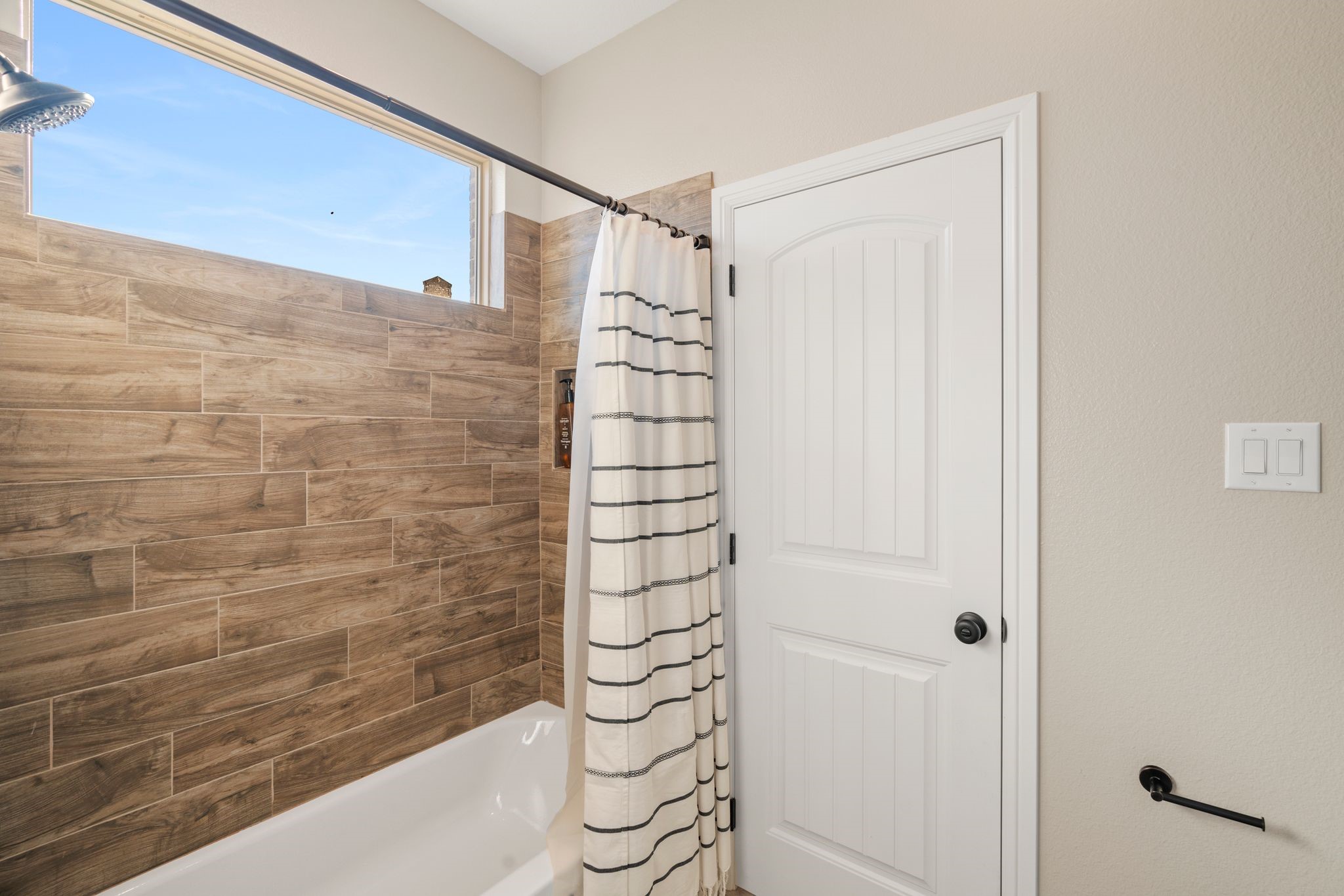 104 Crystal Cove , Waxahachie, TX, 75165 | 20840412 | Realty Texas LLC