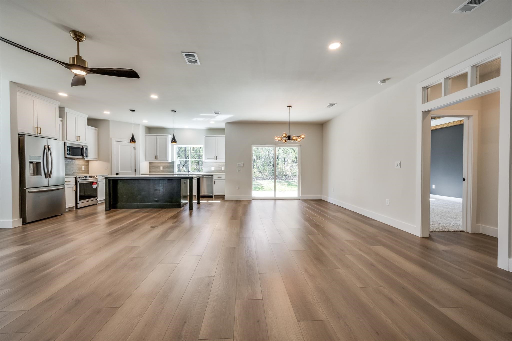 107 Brittons Lane , Runaway Bay, TX, 76426 | 20847231 | Realty Texas LLC