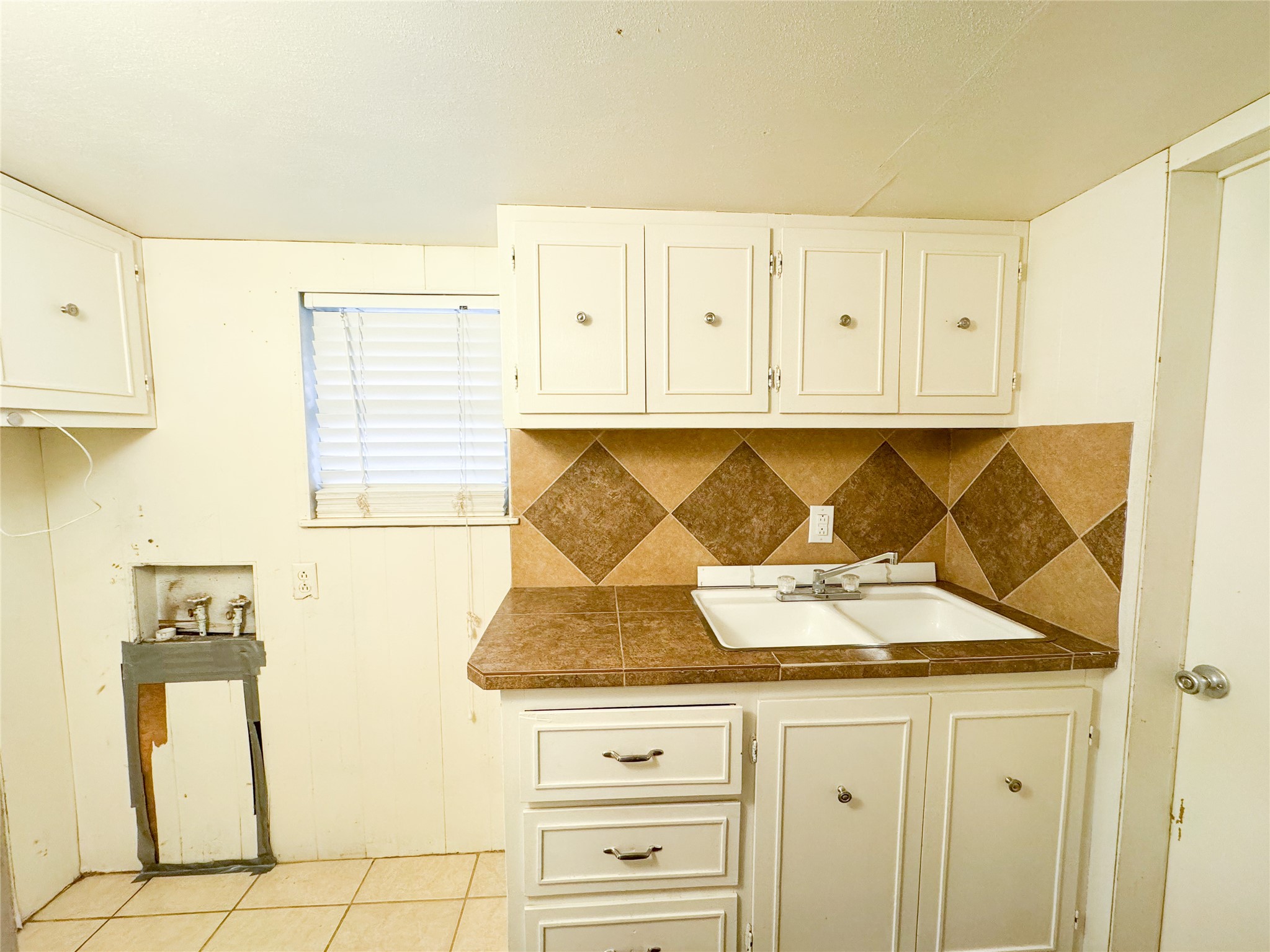 1305 Landon Street , Stamford, TX, 79553 | 20844782 | Realty Texas LLC