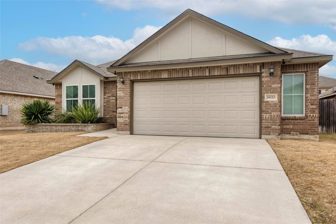 19020 Scoria Drive , Pflugerville, TX, 78660 | 1945816 | Realty Texas LLC