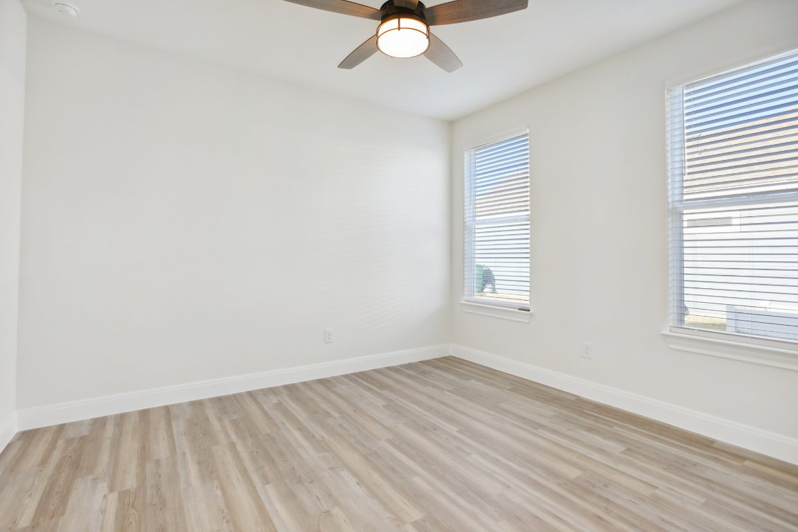 125 Callie Street , Smithville, TX, 78957 | 8089628 | Realty Texas LLC
