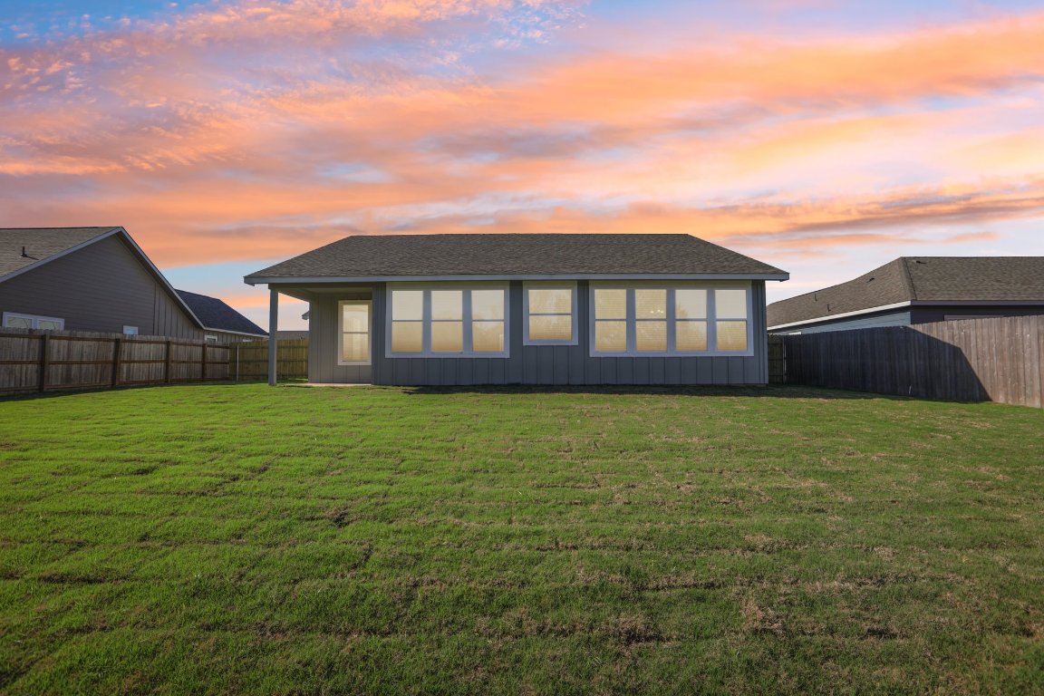 125 Callie Street , Smithville, TX, 78957 | 8089628 | Realty Texas LLC