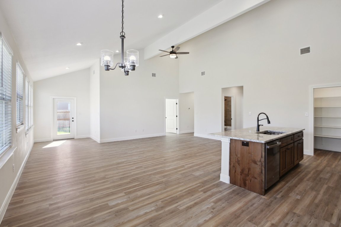 125 Callie Street , Smithville, TX, 78957 | 8089628 | Realty Texas LLC