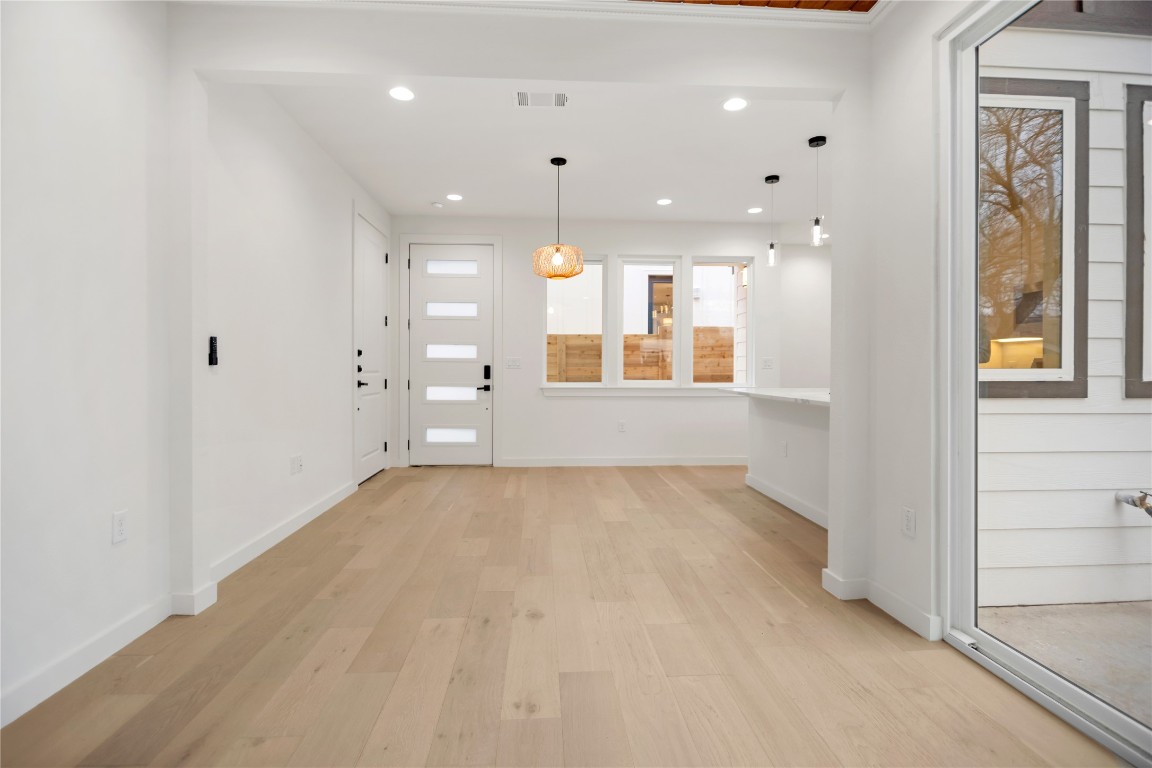 5305 Ledesma Road 2 , Austin, TX, 78721 | 2936731 | Realty Texas LLC