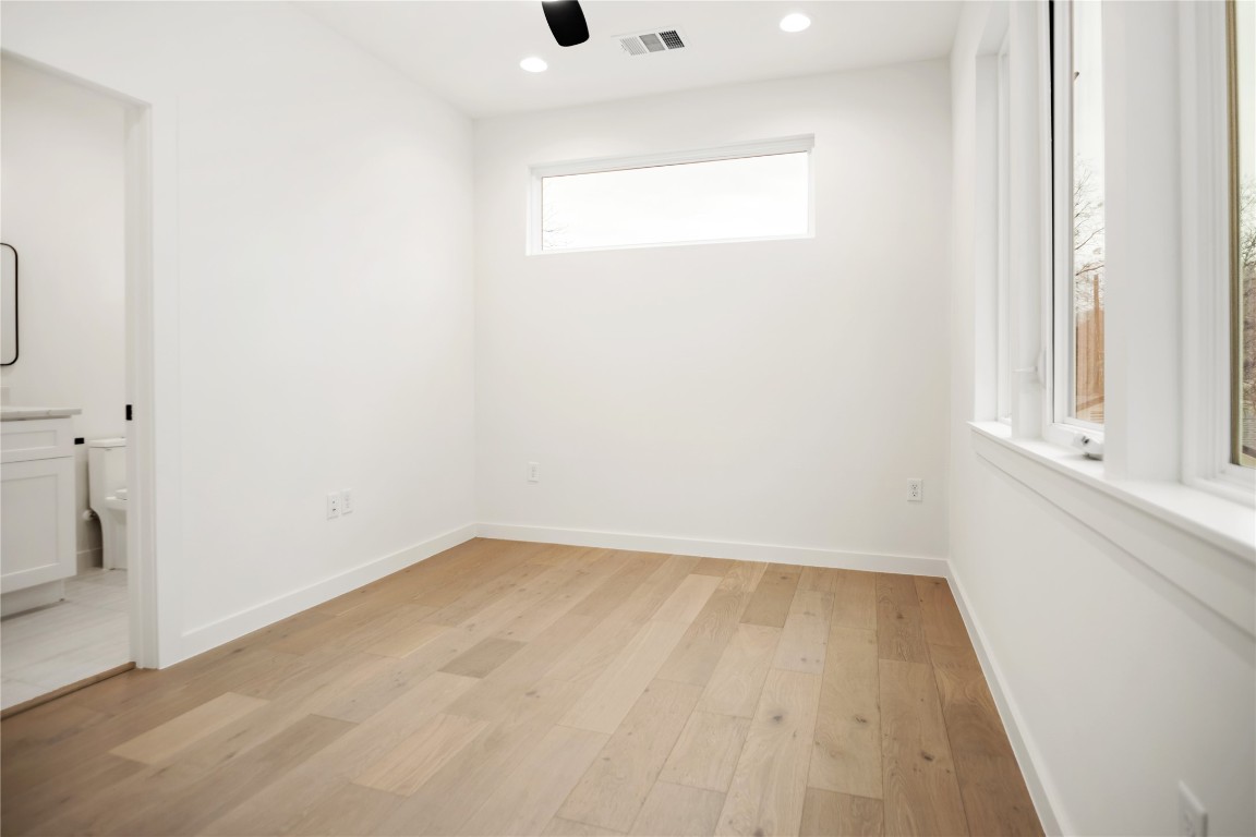 5305 Ledesma Road 2 , Austin, TX, 78721 | 2936731 | Realty Texas LLC