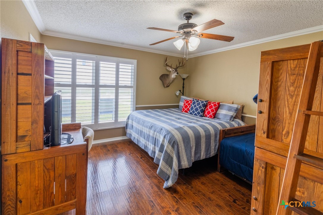 1460 E State Highway 87 , Nixon, TX, 78140 | 570050 | Realty Texas LLC