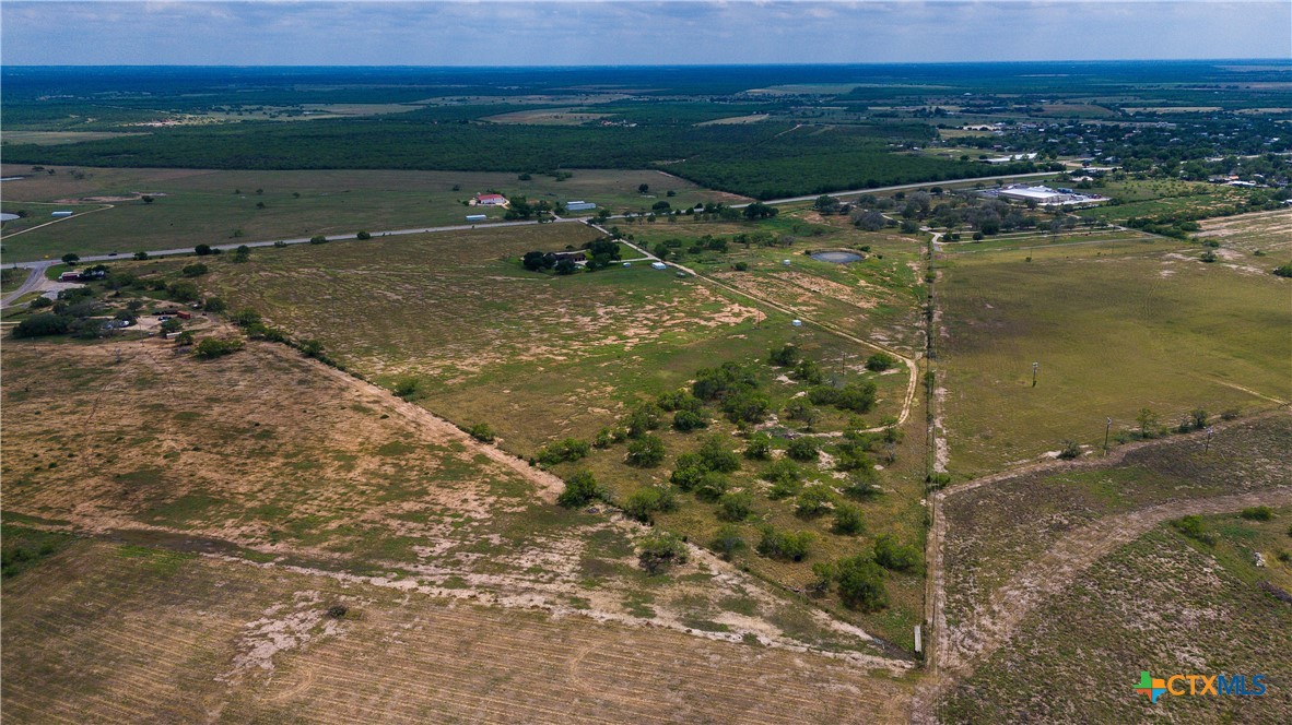 1460 E State Highway 87 , Nixon, TX, 78140 | 570050 | Realty Texas LLC