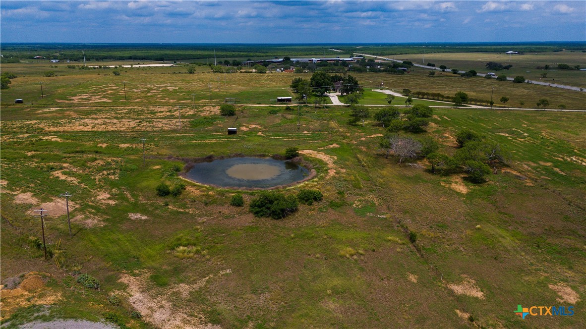 1460 E State Highway 87 , Nixon, TX, 78140 | 570050 | Realty Texas LLC