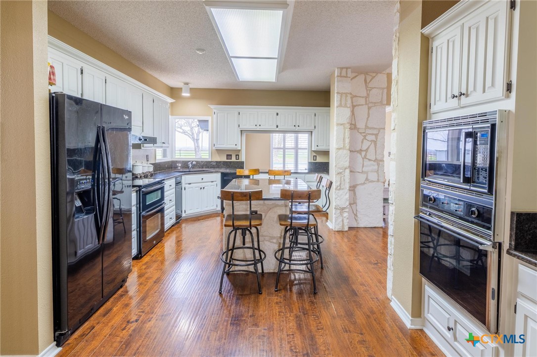 1460 E State Highway 87 , Nixon, TX, 78140 | 570050 | Realty Texas LLC
