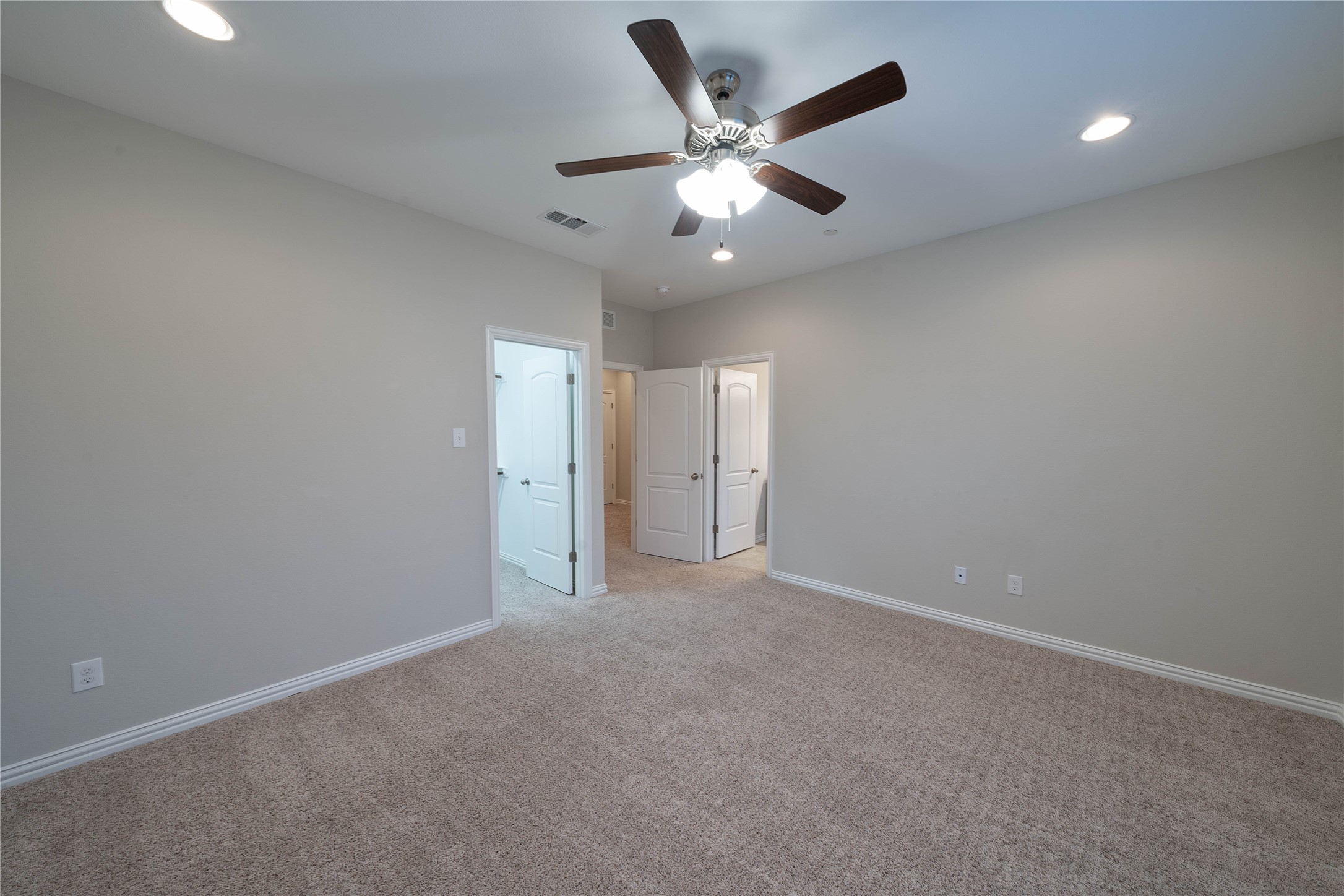 1942 Timber Oaks Drive , Garland, TX, 75040 | 20849589 | Realty Texas LLC