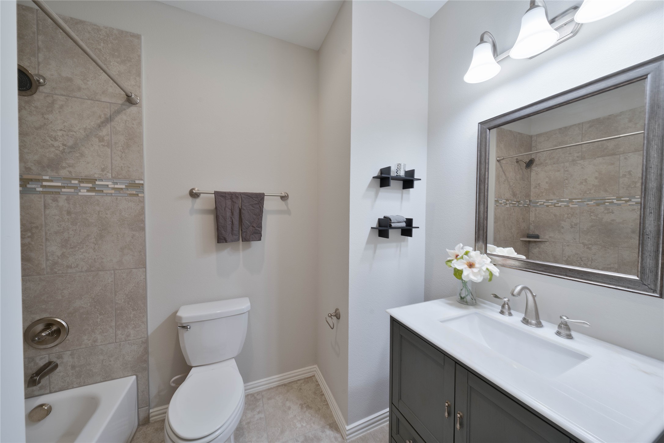 1942 Timber Oaks Drive , Garland, TX, 75040 | 20849589 | Realty Texas LLC