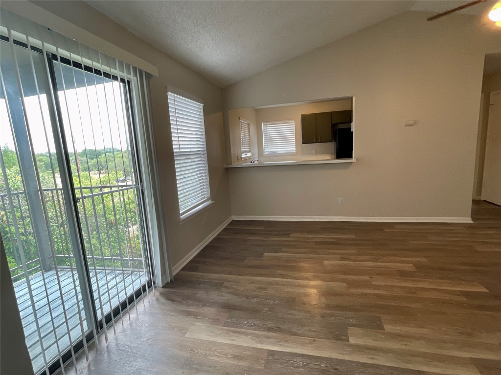 3707 Buffalo Springs Trail 404 , Georgetown, TX, 78628 | 2131381 | Realty Texas LLC