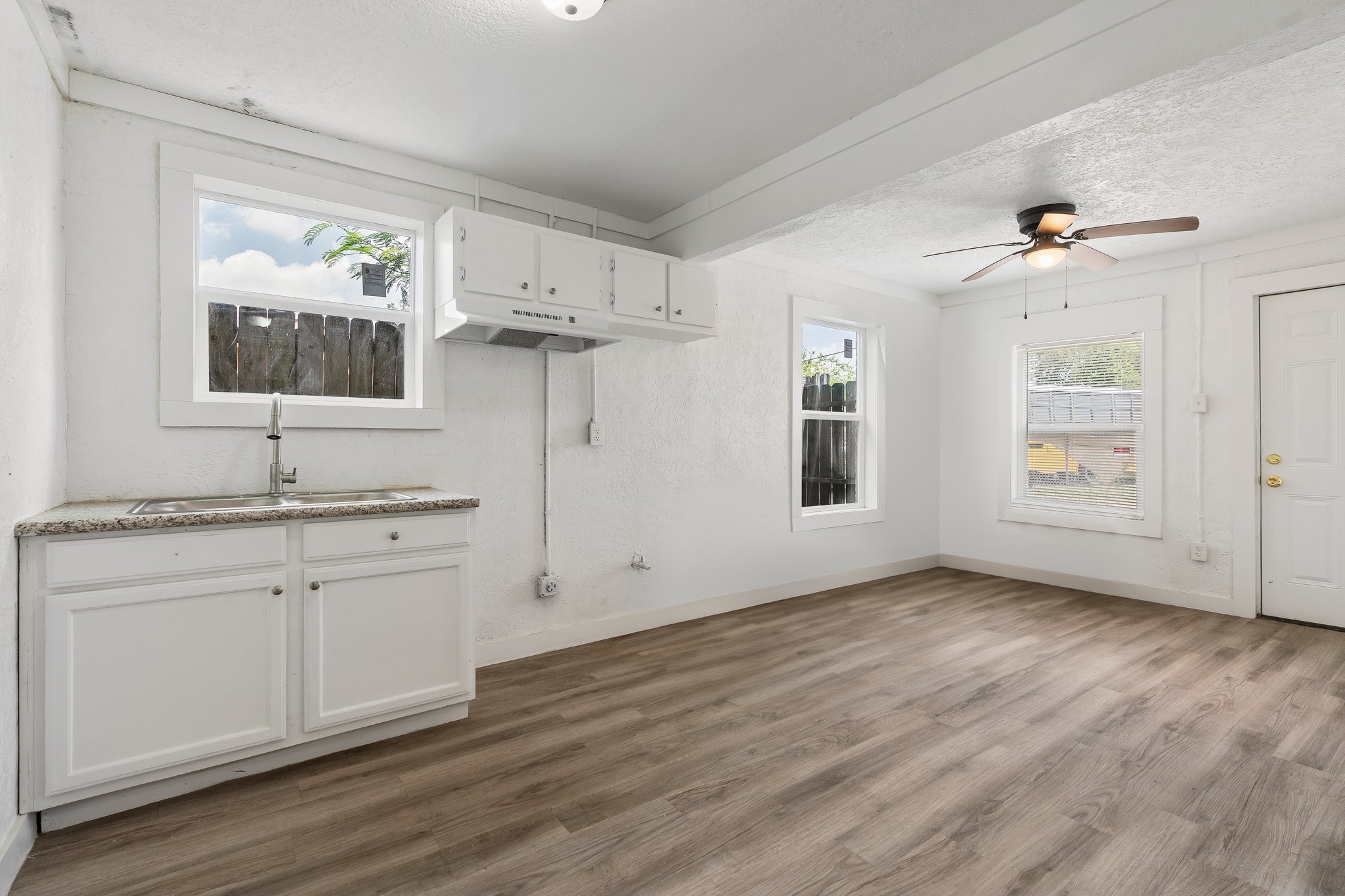8221 Brumbley Street Road , Houston, TX, 77012 | 67208393 | Realty Texas LLC