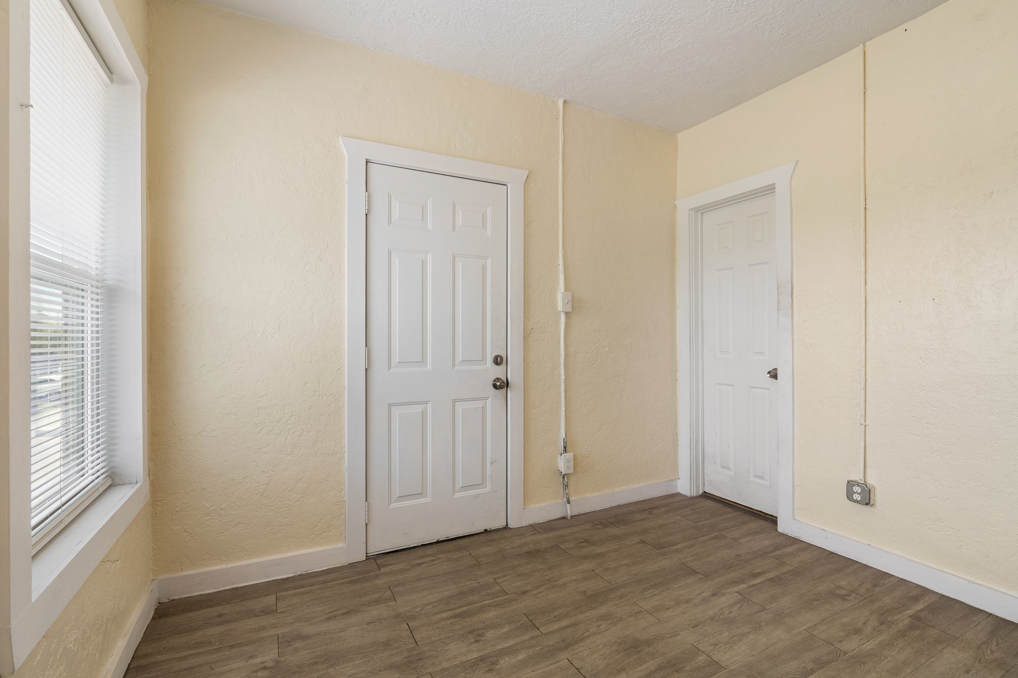8221 Brumbley Street Road , Houston, TX, 77012 | 67208393 | Realty Texas LLC