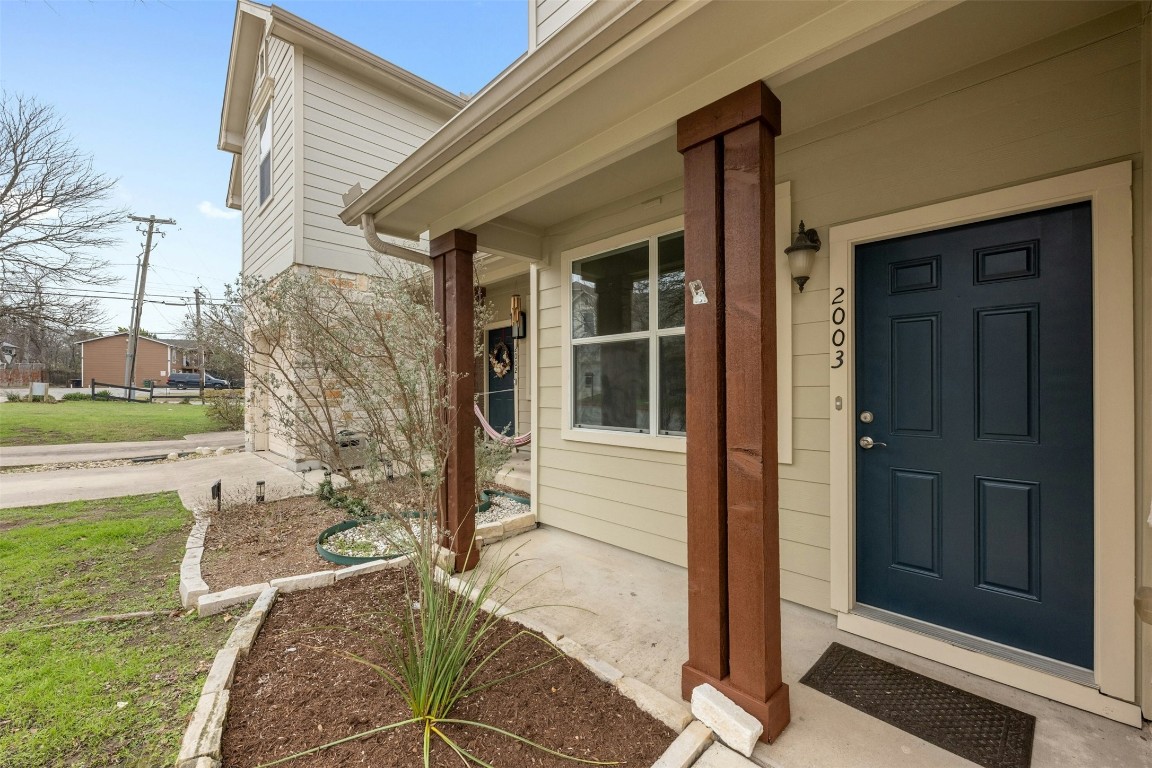 512 Eberhart Lane 2003 , Austin, TX, 78745 | 1078414 | Realty Texas LLC