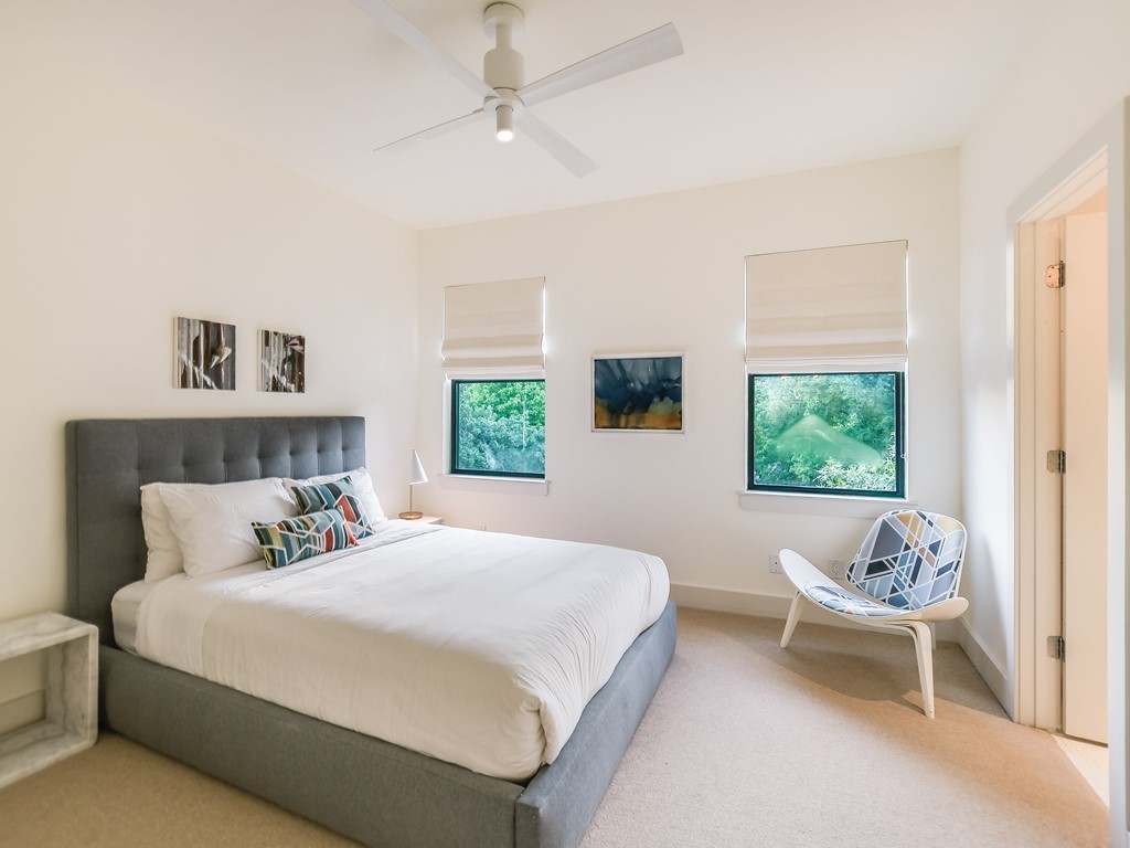 2312 W 8th Street , Austin, TX, 78703 | 8169412 | Realty Texas LLC