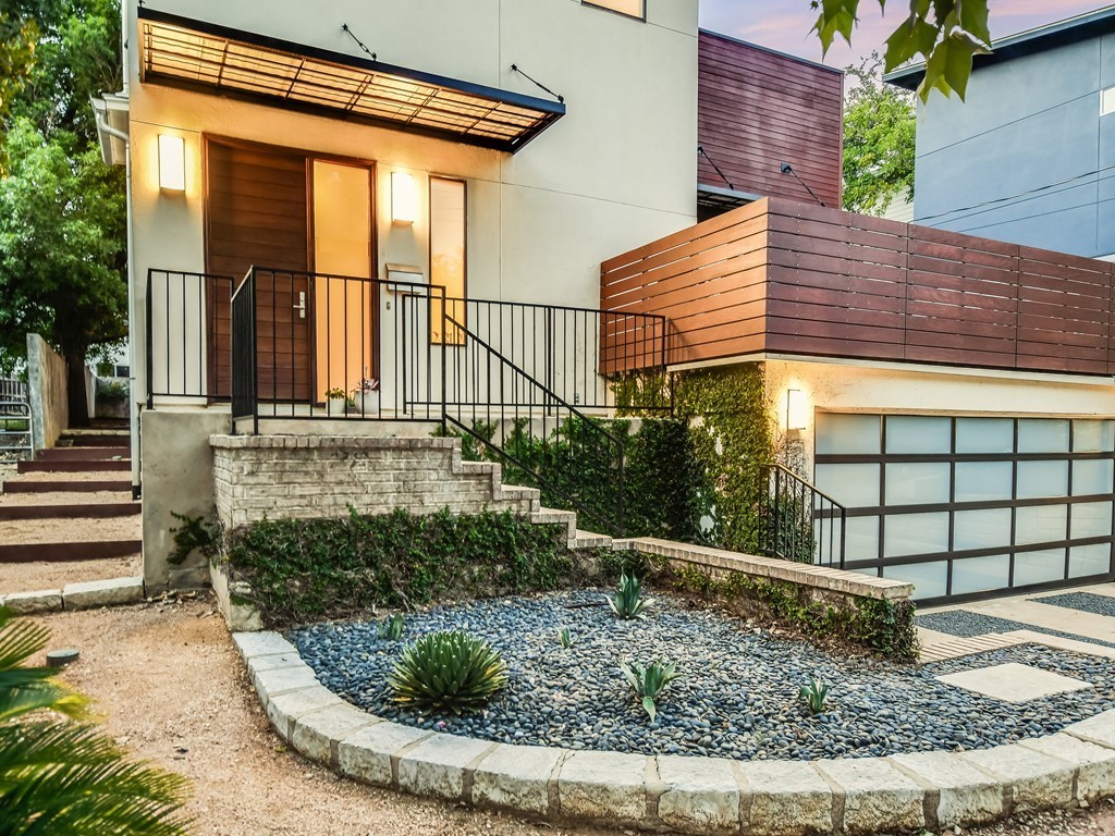 2312 W 8th Street , Austin, TX, 78703 | 8169412 | Realty Texas LLC