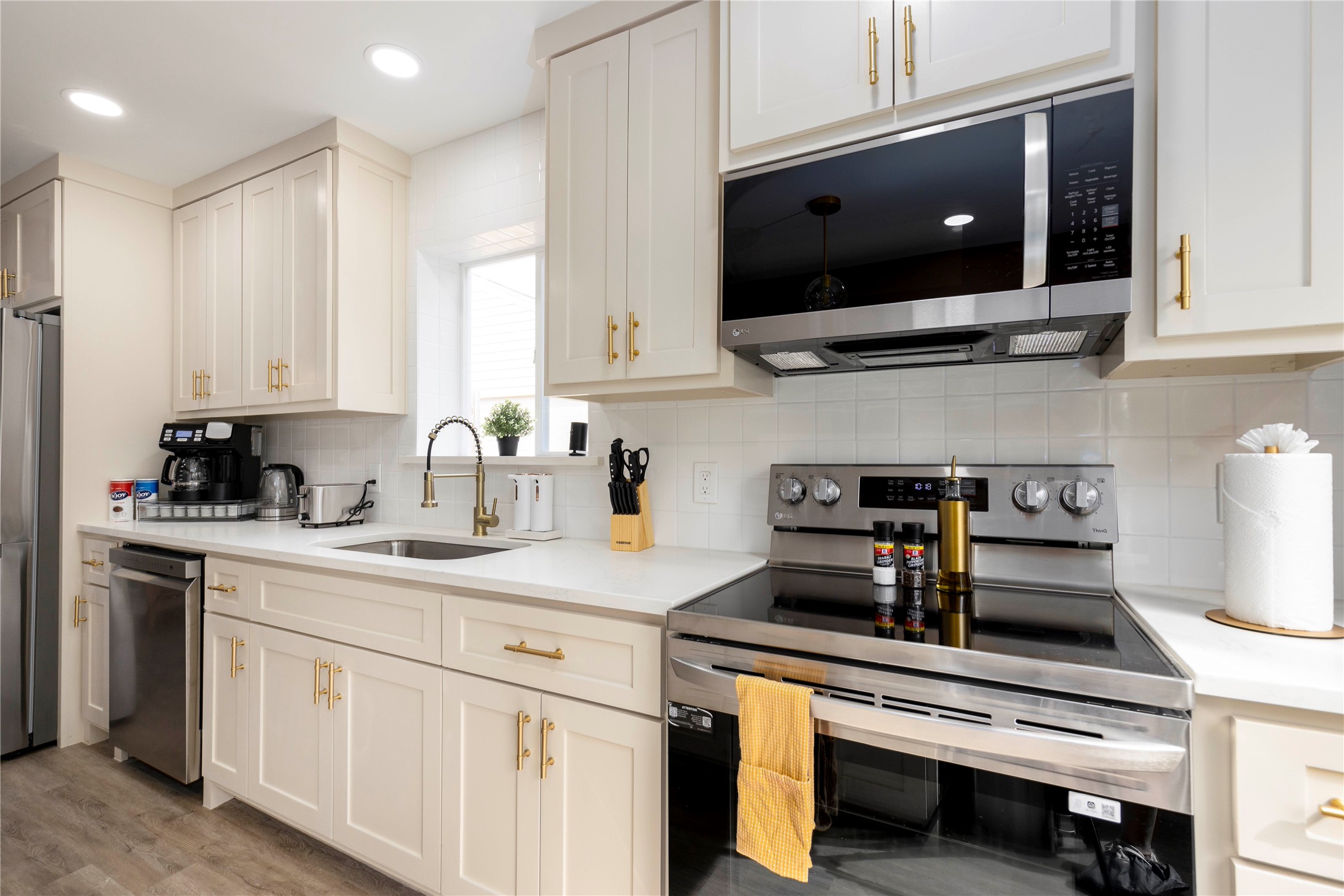 7411 Fillmore Drive , Dallas, TX, 75235 | 20849457 | Realty Texas LLC