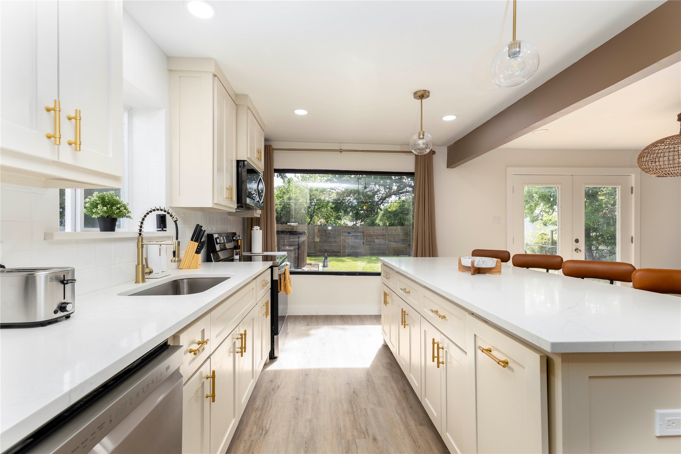 7411 Fillmore Drive , Dallas, TX, 75235 | 20849457 | Realty Texas LLC