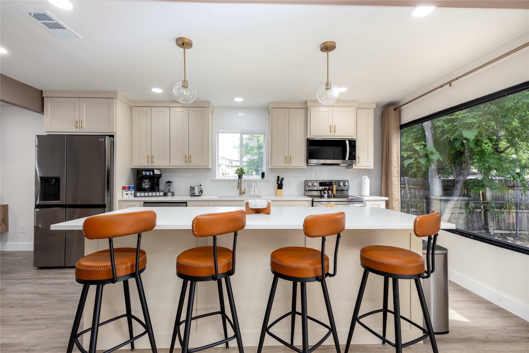 7411 Fillmore Drive , Dallas, TX, 75235 | 20849457 | Realty Texas LLC