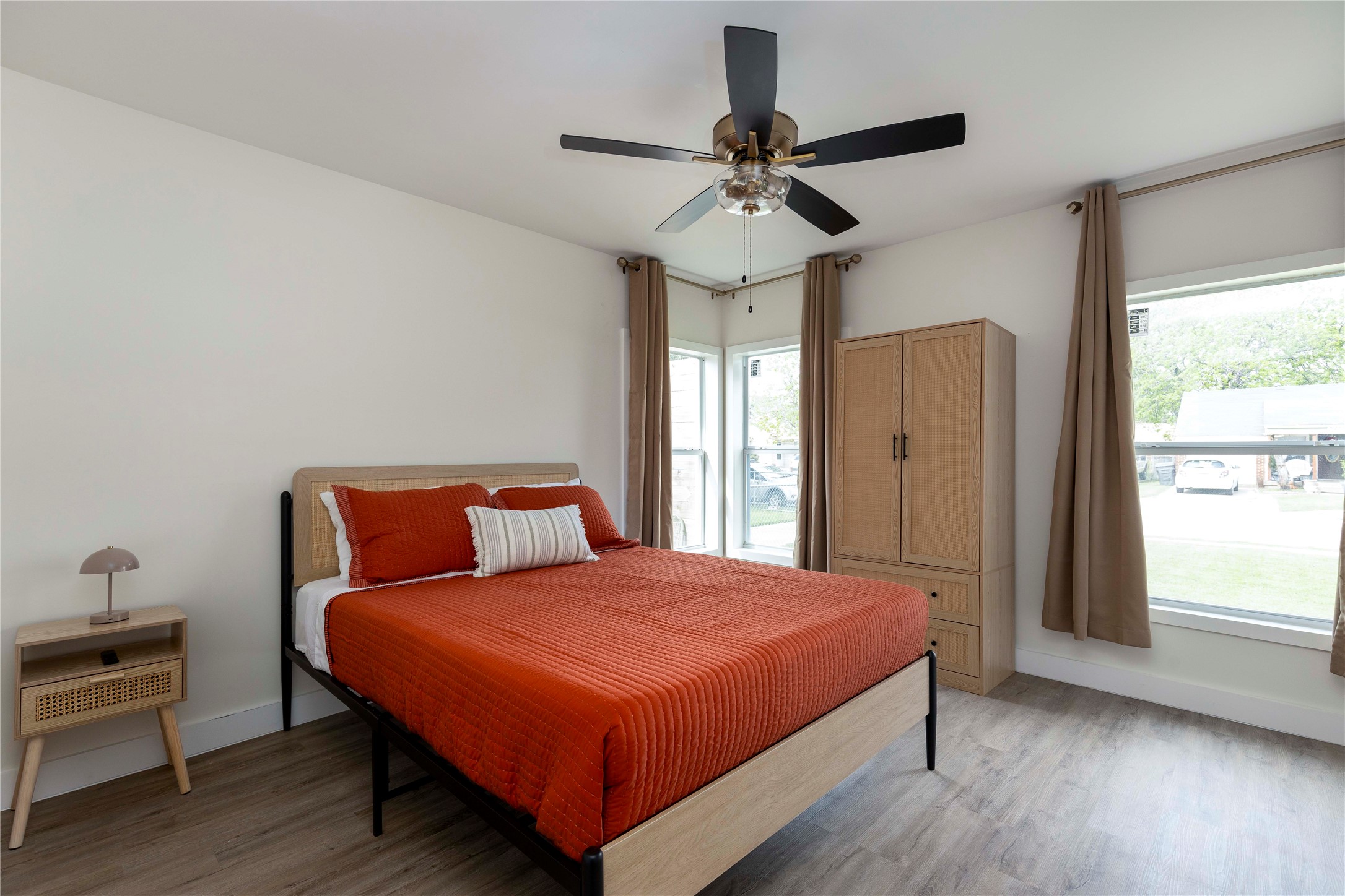 7411 Fillmore Drive , Dallas, TX, 75235 | 20849457 | Realty Texas LLC