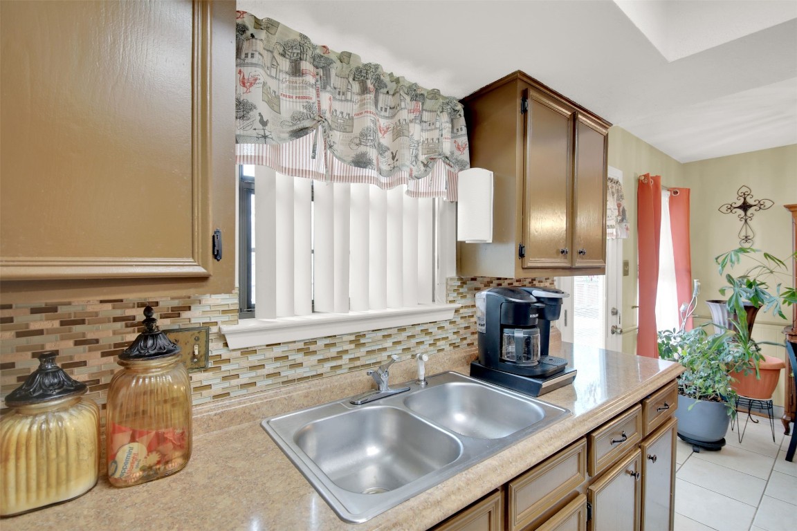 1713 Parkside Circle , Round Rock, TX, 78664 | 5303997 | Realty Texas LLC