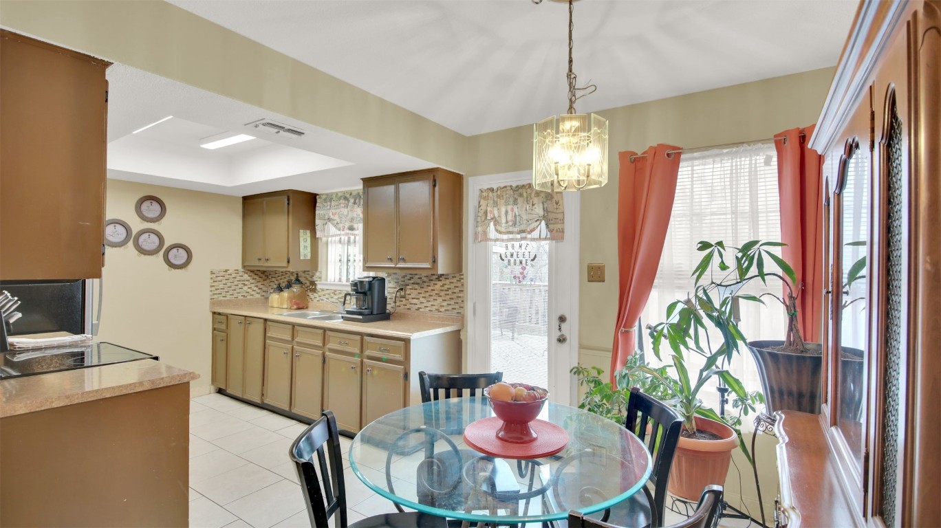 1713 Parkside Circle , Round Rock, TX, 78664 | 5303997 | Realty Texas LLC