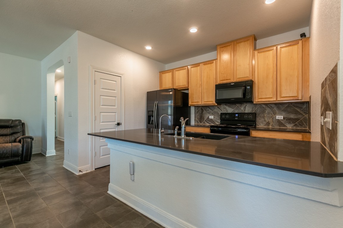 607 Thrasher Glade Drive , Pflugerville, TX, 78660 | 3338683 | Realty Texas LLC