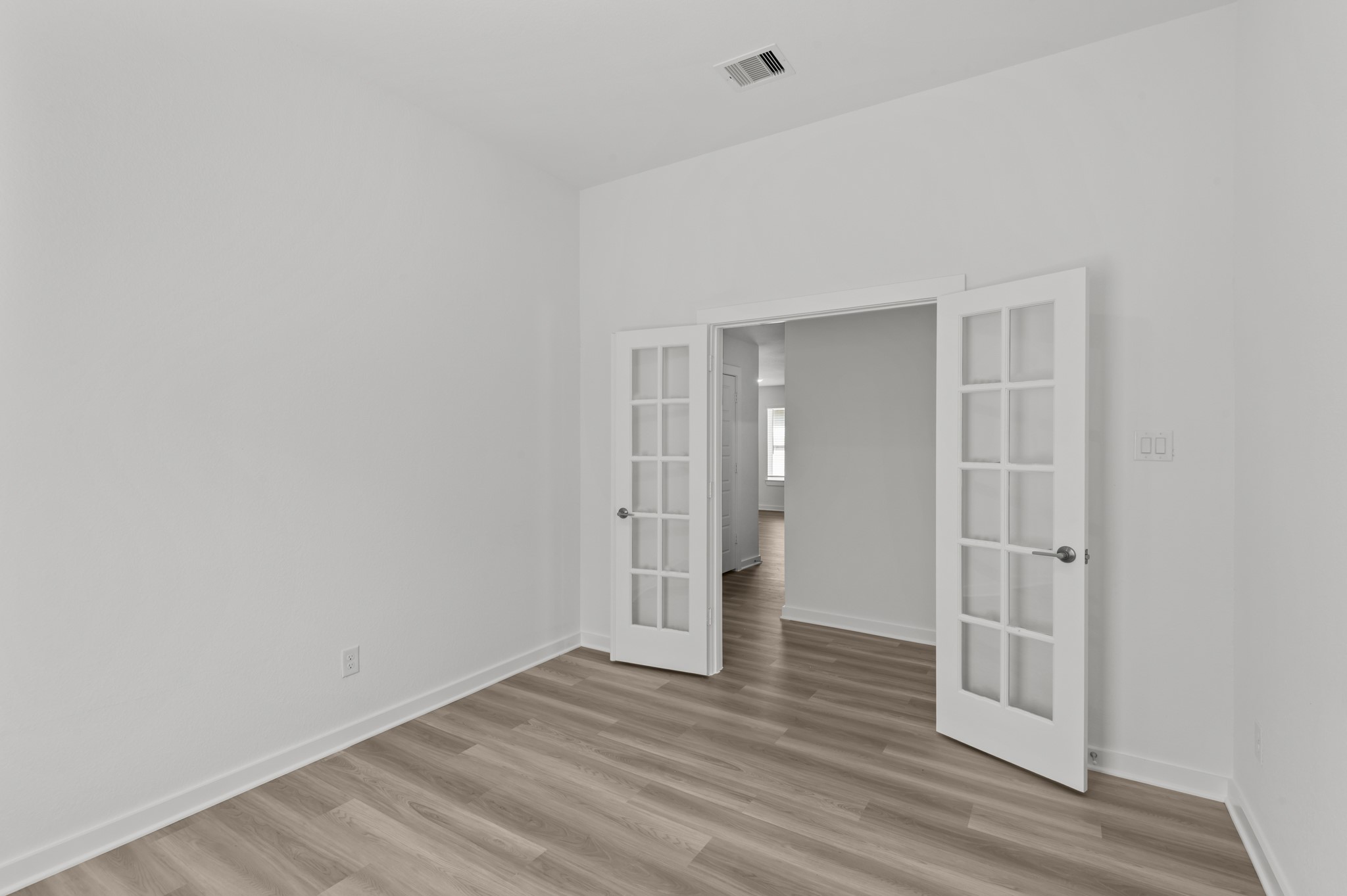 26152 Ethereal Road , La Marque, TX, 77568 | 70003315 | Realty Texas LLC
